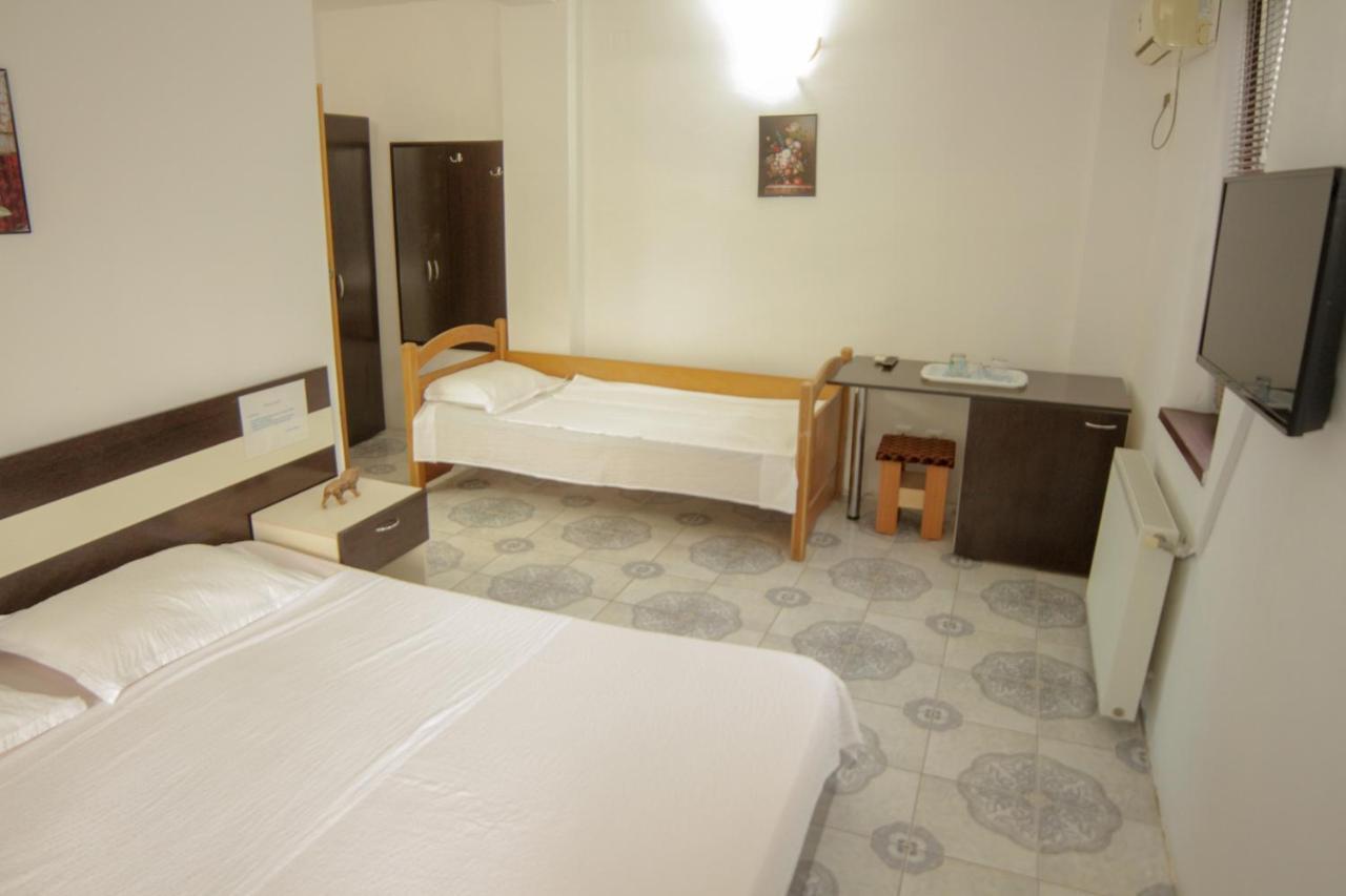 Casa Dana Hotell Eforie Nord Exteriör bild