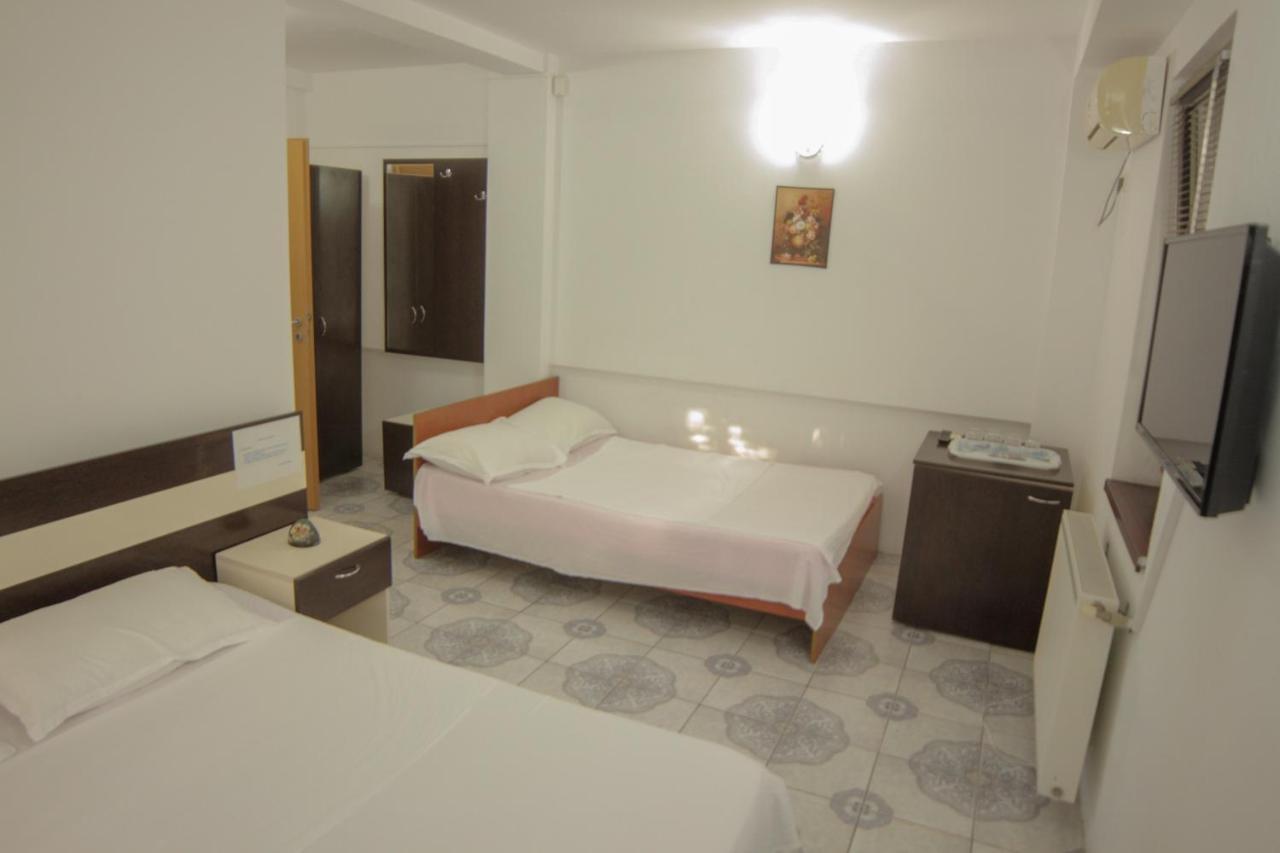Casa Dana Hotell Eforie Nord Exteriör bild